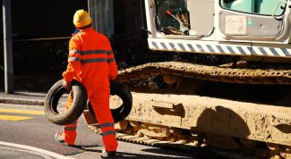 Картинка по теме - как получить разрешение на работу иностранцу