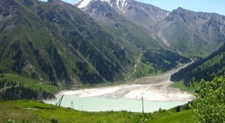 Картинка по теме - почему рельеф земли очень разнообразный