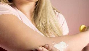 Картинка по теме - почему шелушатся локти