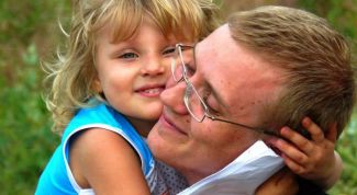 Картинка по теме - почему ребенок любит папу больше