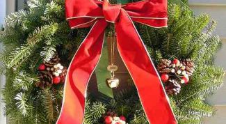 Картинка по теме - как сделать рождественский венок своими руками