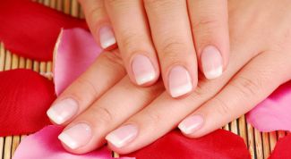 Картинка по теме - почему слоятся ногти