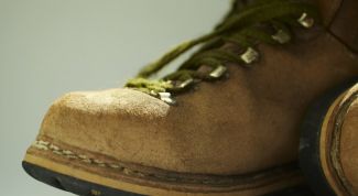 Картинка по теме - как покрасить ботинки