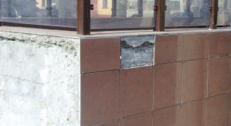Картинка по теме - почему отвалилась плитка