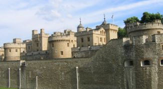 Картинка по теме - как найти человека в англии