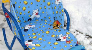 Картинка по теме - как сшить подстилку для санок