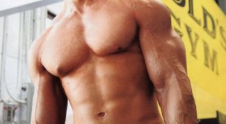 Картинка по теме - упражнения с гантелями для груди