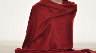 Картинка по теме - как завязать палантин на шее красиво