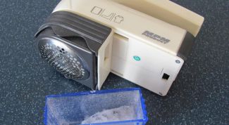 Картинка по теме - как пользоваться машинкой для удаления катышков