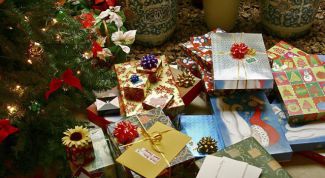 Картинка по теме - что нужно дарить в новый год