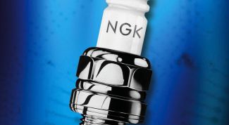 Картинка по теме - почему пробивает свечи