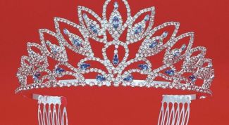 Картинка по теме - как выбрать свадебную диадему
