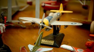 Картинка по теме - как раскрасить модель самолета