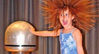 Картинка по теме - почему предметы бьют током