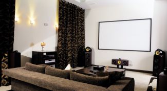 Картинка по теме - как настроить звук в кинотеатре