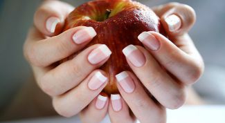 Картинка по теме - почему сохнут руки