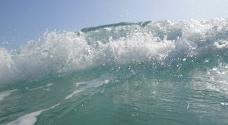 Картинка по теме - почему вода в море соленая