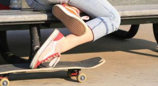 Картинка по теме - почему молодежь ругают