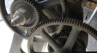 Картинка по теме - зачем нужна сила трения