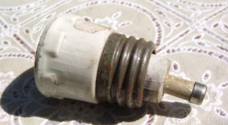 Картинка по теме - как подключить предохранитель