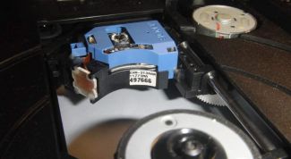 Картинка по теме - как почистить dvd-головку