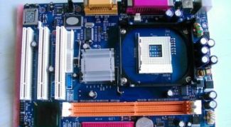 Картинка по теме - как перепаять материнскую плату