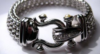Картинка по теме - как чистить серебряные браслеты