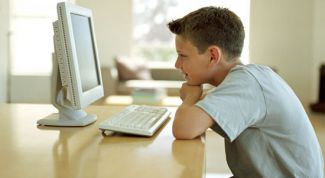 Картинка по теме - как выбрать детский компьютер