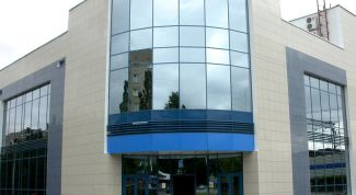 Картинка по теме - как оформить фасад магазина