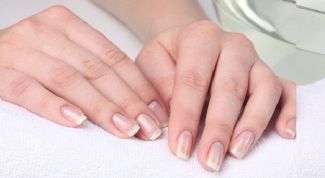 Картинка по теме - что делать, если слоятся натуральные ногти