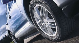 Картинка по теме - как хранить зимой летнюю резину