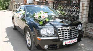 Картинка по теме - как правильно и модно украсить автомобиль на свадьбу