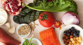 Картинка по теме - какие продукты употреблять при пониженном гемоглобине