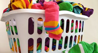 Картинка по теме - как стирать цветные вещи