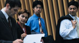 Картинка по теме - как привлечь кадры