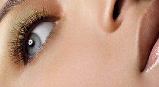 Картинка по теме - как делать маски против мешков под глазами