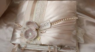 Картинка по теме - как выбрать подарок на жемчужную свадьбу