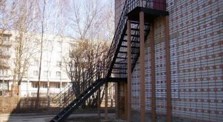 Картинка по теме - как испытать лестницу