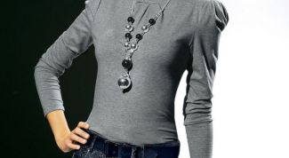 Картинка по теме - как украсить водолазку