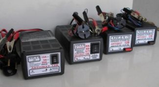 Картинка по теме - как выбрать зарядное устройство для автомобиля