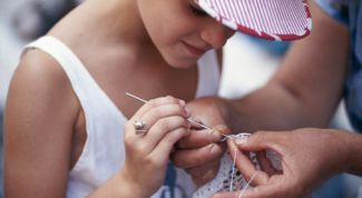 Картинка по теме - как обучать вязанию детей