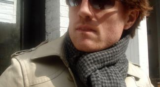 Картинка по теме - как надеть мужской шарф