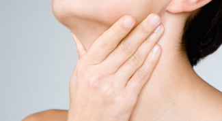 Картинка по теме - как лечить сорванный голос