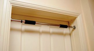 Картинка по теме - как сделать настенный турник