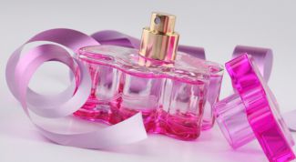 Картинка по теме - как женские духи покоряют сильный пол