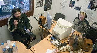 Картинка по теме - как организовать выпуск программы на радио