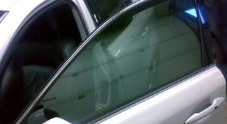 Картинка по теме - как снять тонировку с машины