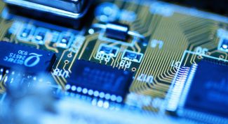 Картинка по теме - как отформатировать флэшку, если компьютер ее не видит