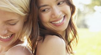 Картинка по теме - как выровнять кривые зубы