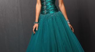 Картинка по теме - как украсить платье пайетками